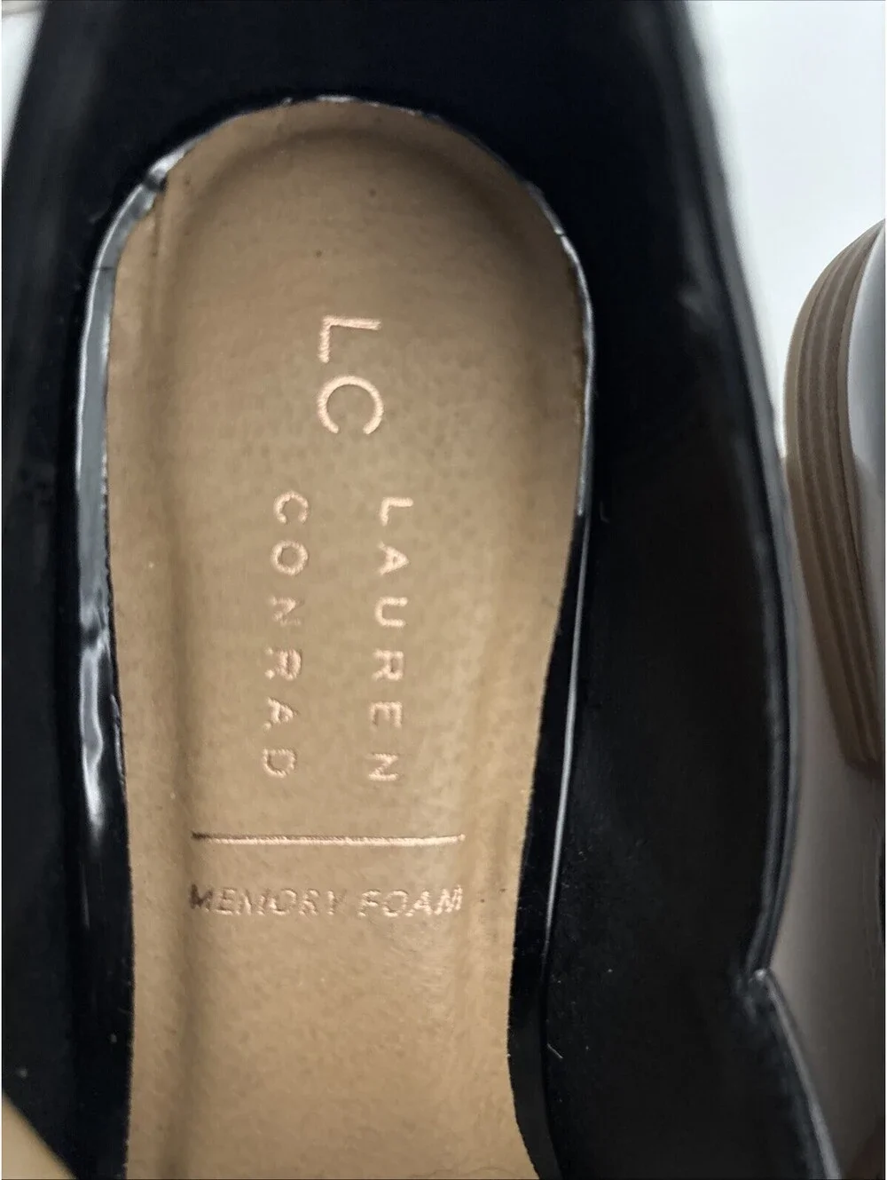 NWT Lauren Conrad Demll Women’s Black Memory Foam Shiny, Pointed Loafer Size 9 M